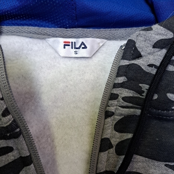 FILA Camo Zip up Hoodie - Picture 2 of 8
